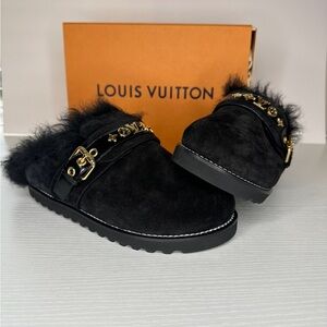 New Louis Vuitton Suede Winterbreak Clogs Eu38 black